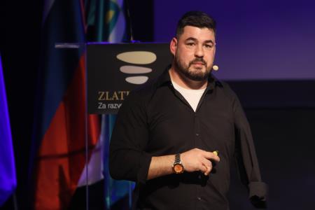 ZLATI KAMEN 16 FOTO LJUBO VUKELIČ